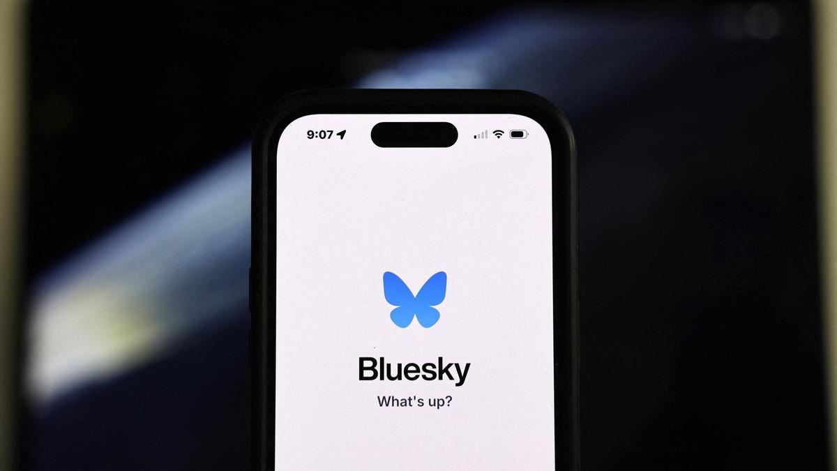 Comparativa Bluesky X Threads Mastodon