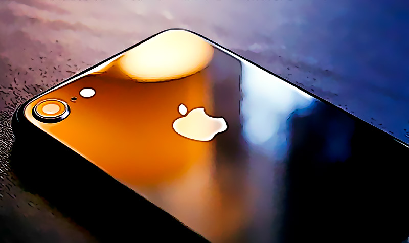 Brasil impone demanda millonaria a Apple por el cargador de sus iPhone