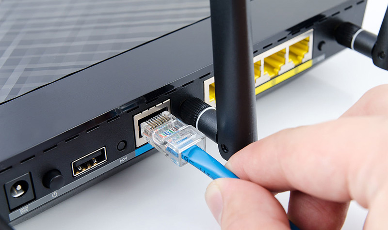 plugging_in_router